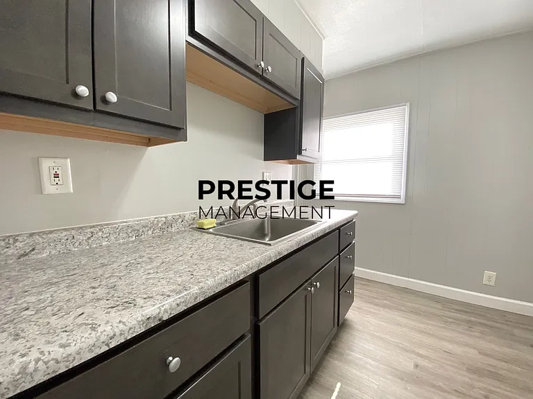4053 Polk St — Photo 6