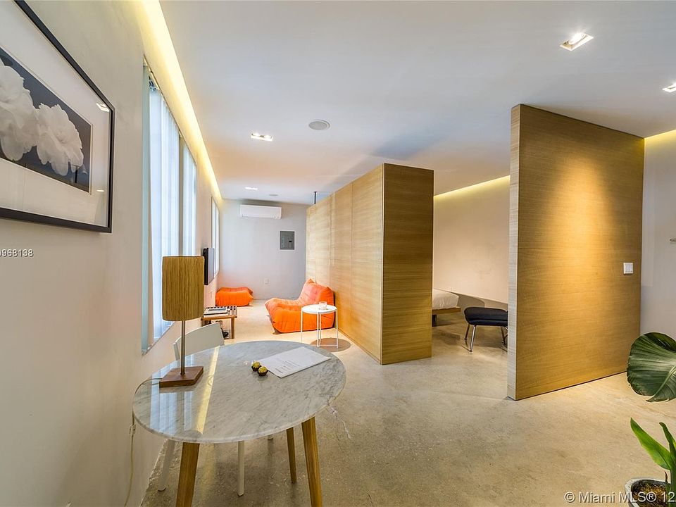 1st image of 3025 Indian Creek Dr APT 107