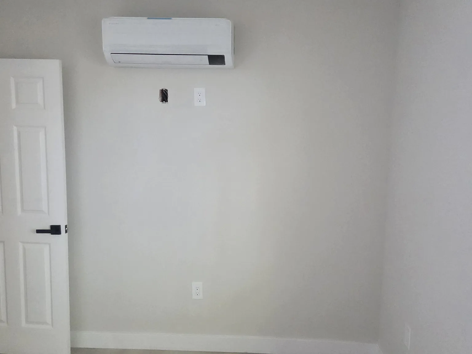1 bed, 500 sqft, $2,299 — Photo 1