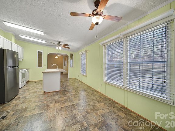 5th image of 2236 White Heron Rd