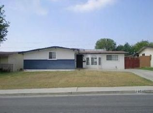 2804 Saint Marys St, Bakersfield, CA 93305