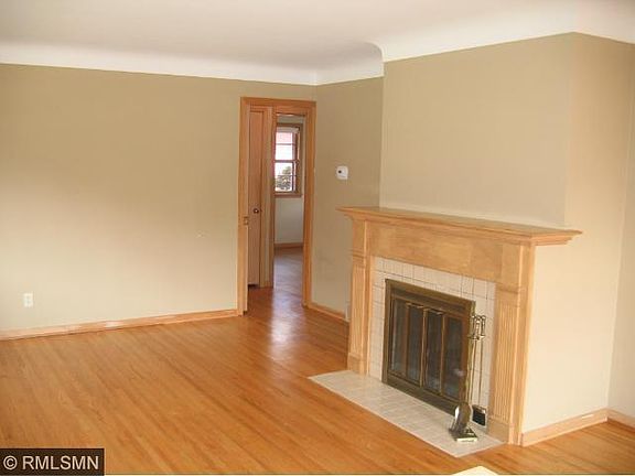 3rd image of 7615 Oakland Ave