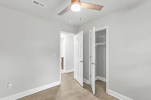 109 Camellia Rd — Photo 29