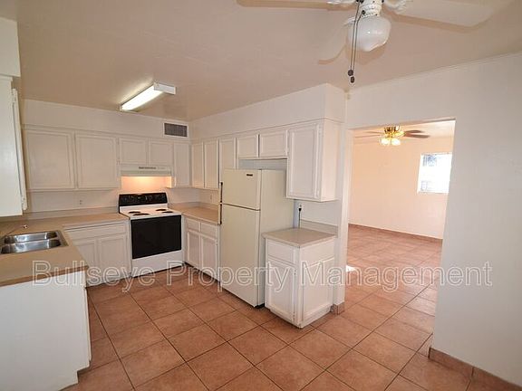 4th image of 1509 E 2nd Ave