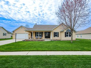 510 Fir St SW, Demotte, IN 46310