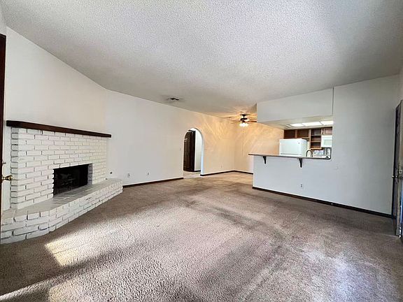 5th image of 1418 Santa Margarita St Unit G