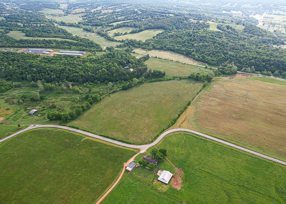 1st image of Springtown Rd