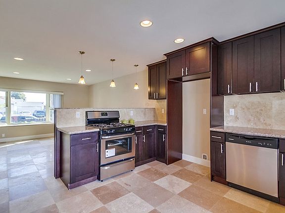 5th image of 1041 E 6th St