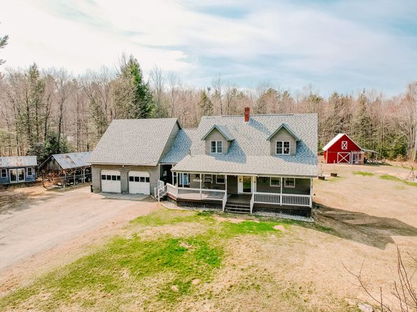 129 Bailey Hill Road, New Sharon, ME 04955