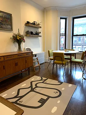 Rented by Compass | media 12