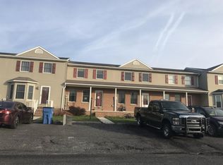 25 Cannon Ln, Gettysburg, PA 17325