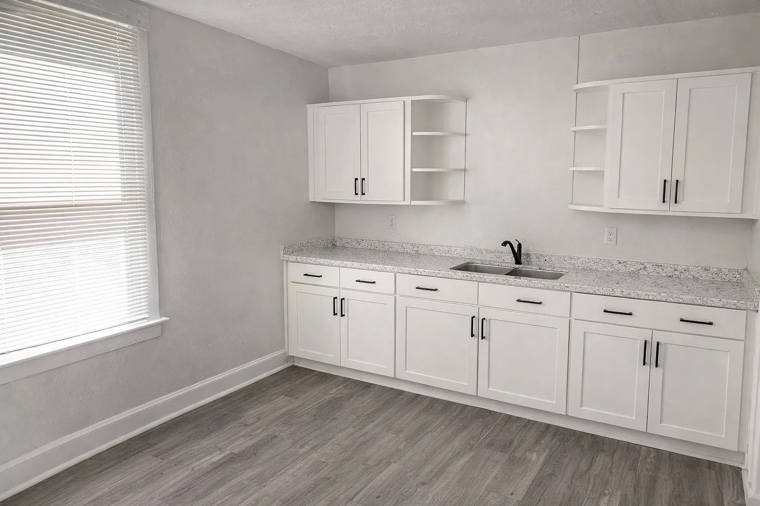 2315 Portland Ave — Photo 4