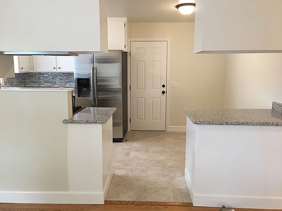 5th image of 351 Verano Ave