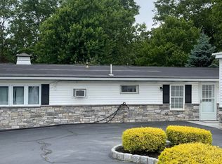 383 Middle Rd, Hazlet, NJ 07730