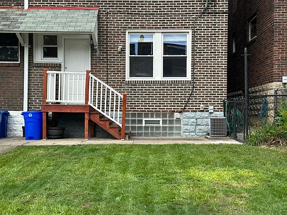 4th image of 356 42nd St