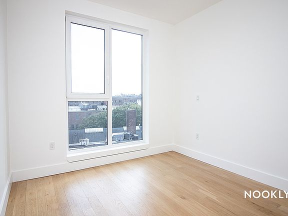2nd image of 1409 Fulton St APT 6D
