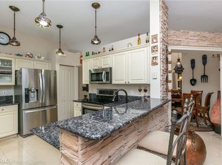 1082 Tupelo Way, Weston, FL 33327