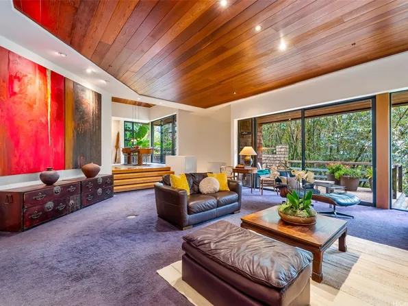 55A Old Pali Pl, Honolulu, HI 96817