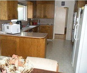 4th image of 3520 Walton Way