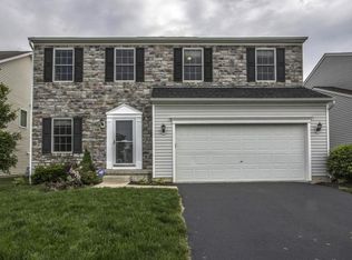340 Olentangy Meadows Dr, Lewis Center, OH 43035