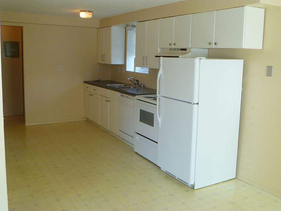 2nd image of 1966 Kibler Ave APT 4B