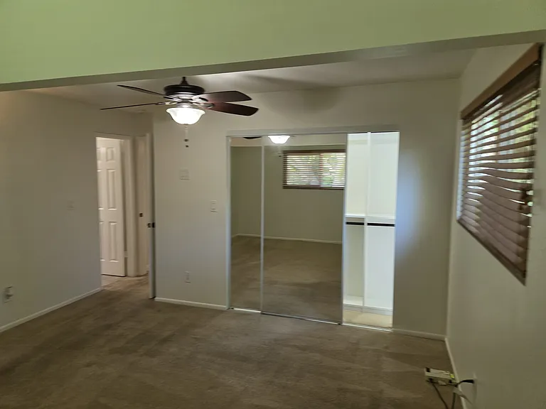 1037 Alta Vista Dr — Photo 13