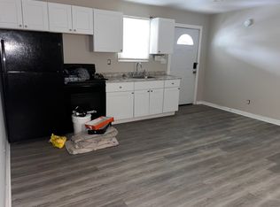 63 5th St APT 3, Derby, CT 06418