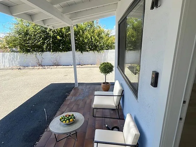 2414 Santa Ana Ave #A — Photo 8