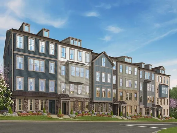 604A Percy Pl, Manassas Park, VA 20111