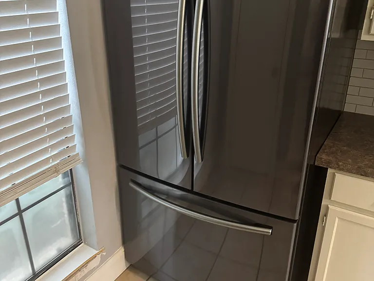 7800 Cornell Dr — Photo 6