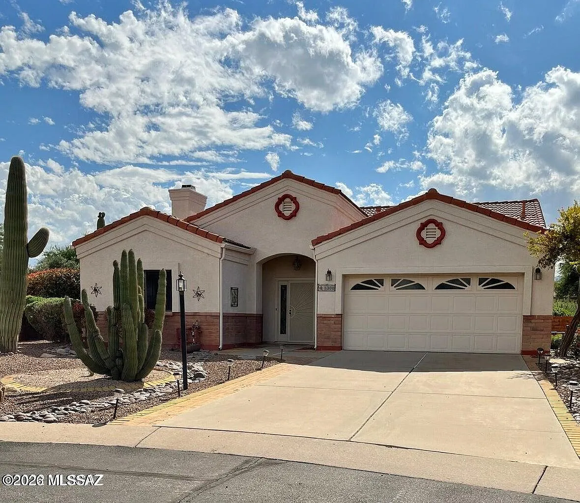 2 bed, 2.0 bath, 1634 sqft, $1,900 — Photo 1