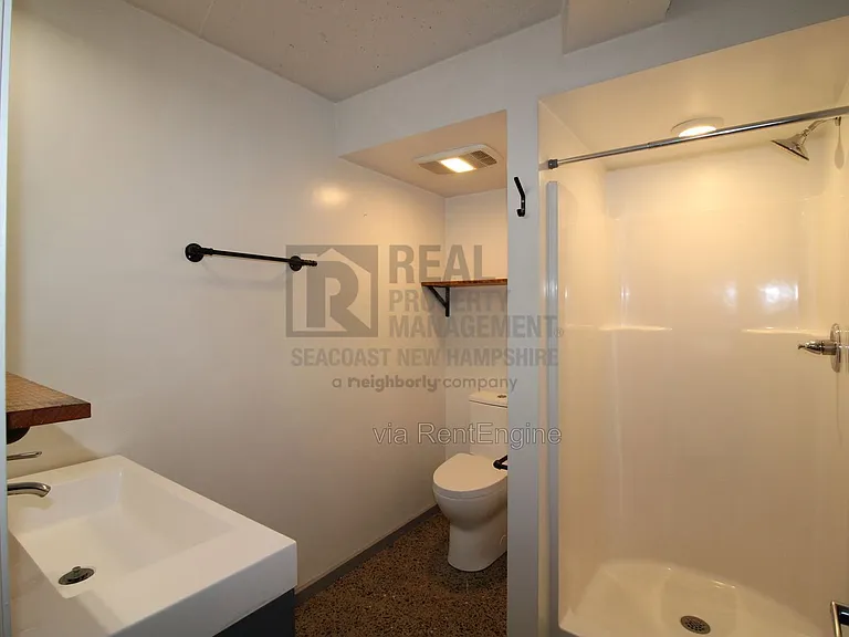 710 Main St #5-B — Photo 5