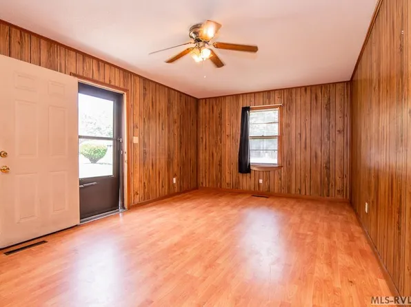 194 Lee Lane Rd, Roanoke Rapids, NC 27870