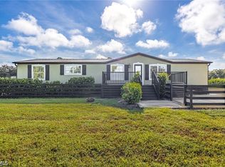 17700 Pronghorn St, Alva, FL 33920