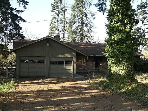 Exterior view of home