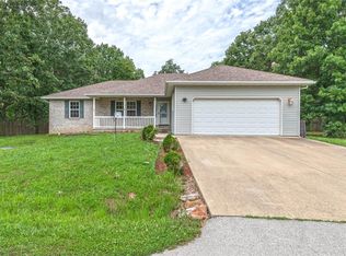 19555 Lenox Ln, Waynesville, MO 65583