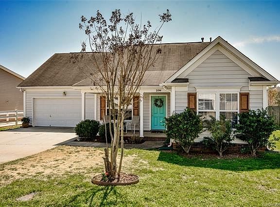 2nd image of 2194 Wexford Way