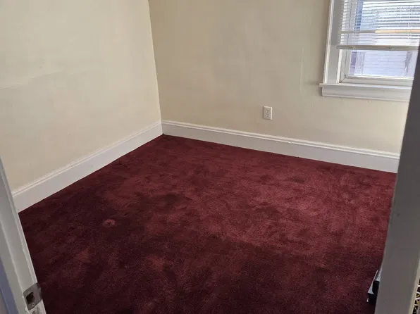 3137 E 65th St APT 2, Cleveland, OH 44127