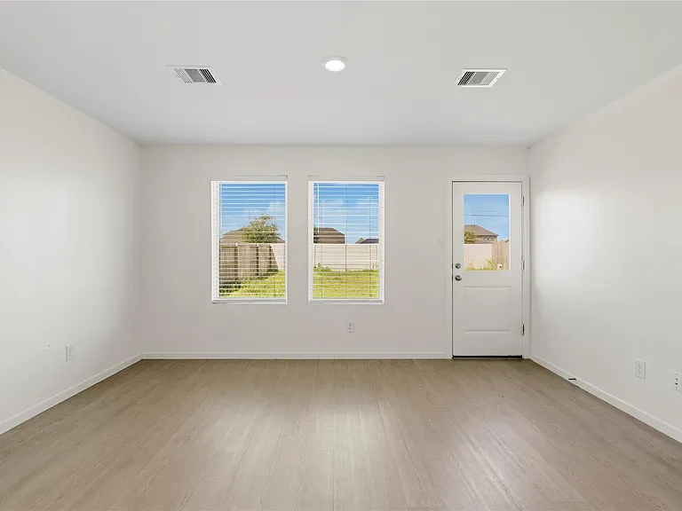 9323 Speckled Trout Dr — Photo 10