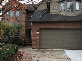 6584 Berkshire Dr, Washington, MI 48094