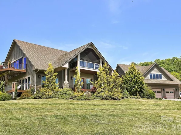 44 Dane Acres Dr, Alexander, NC 28701