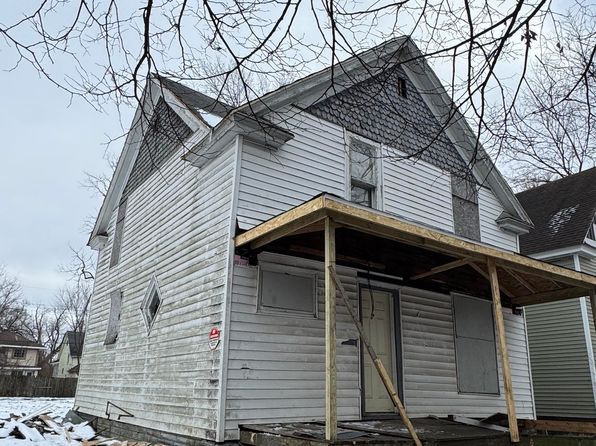 740 Cleveland Ave, South Bend, IN 46628