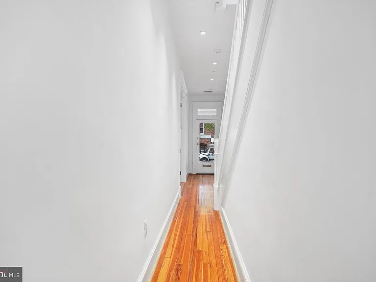 1411 King St #A — Photo 12
