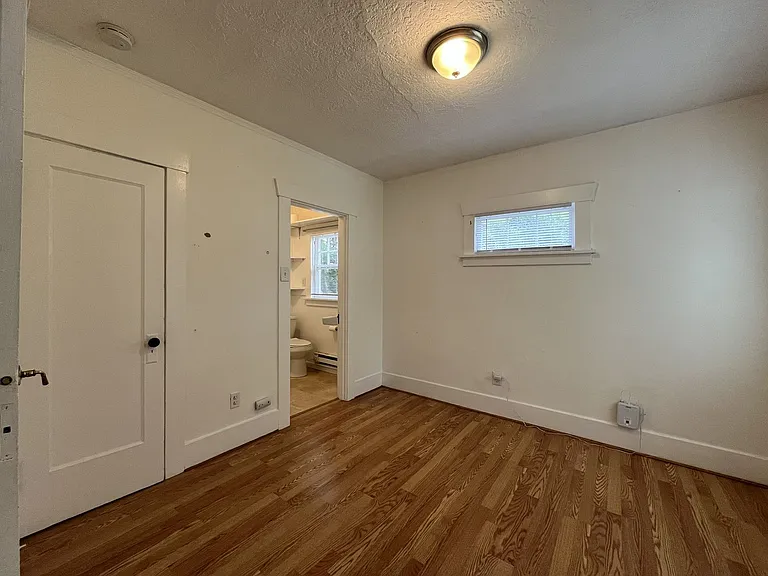 5619 NE 26th Ave — Photo 21