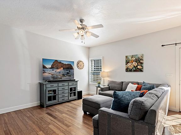 2nd image of 604 Normandy Loop Ln