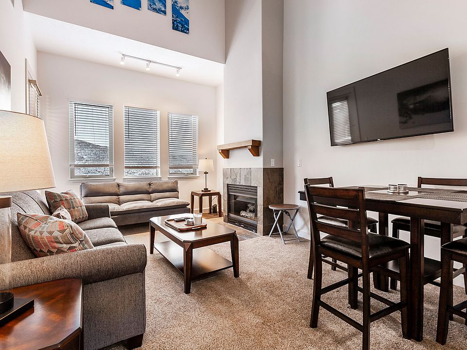 Living Area with 2 Sleeper Sofas