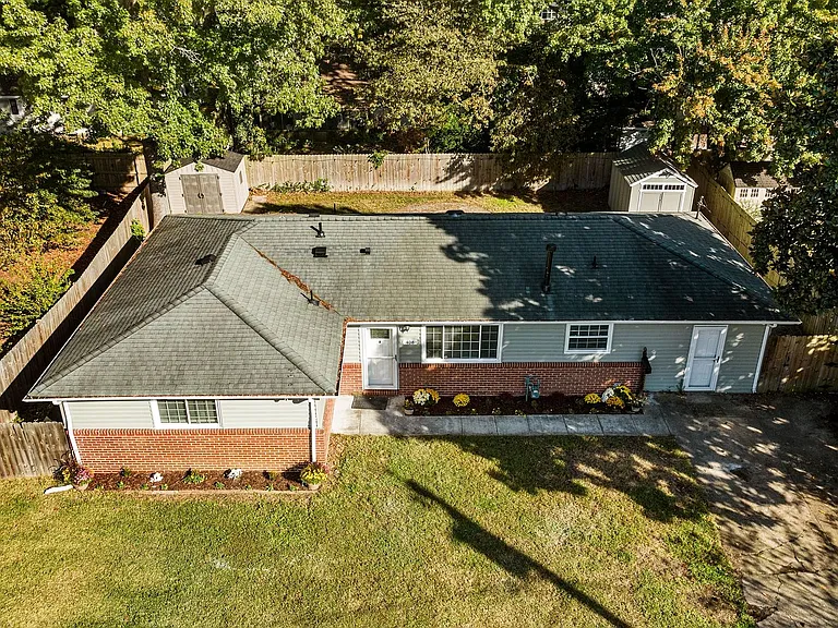 408 Lineberry Rd — Photo 46