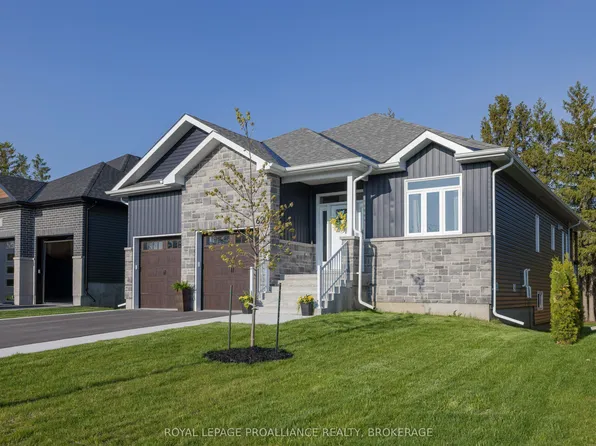 620 Graceland Ave, Kingston, ON K7M 7P7