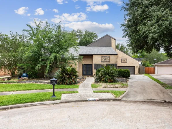 1616 Park Haven Dr, Houston, TX 77077