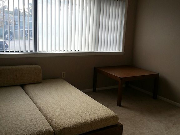 3rd image of 5894 Peregrine Ave